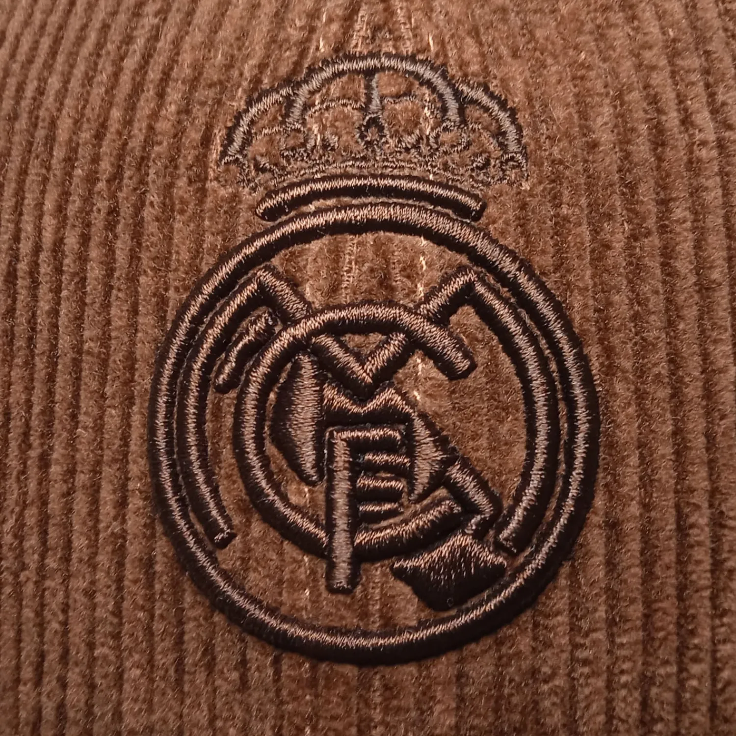 Damen Project Rogers & JLK, S.L. Caps|Hüte|Cap Wappen Cord Braun Real Madrid